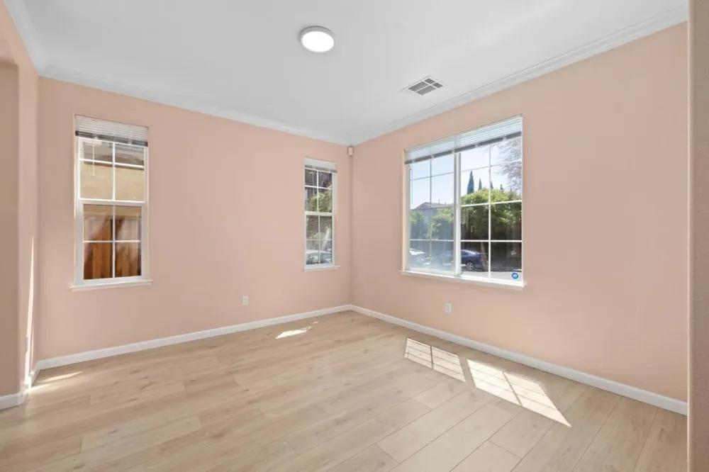 5749 Oakmont Drive Richmond, CA 94806