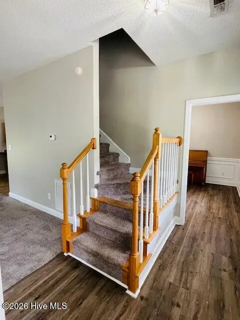 144 Secretariat Drive Havelock, NC 28532