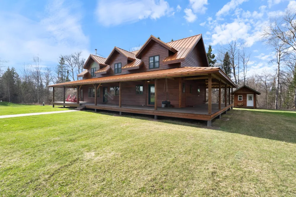 11769 Laurie Road Floodwood, MN 55736