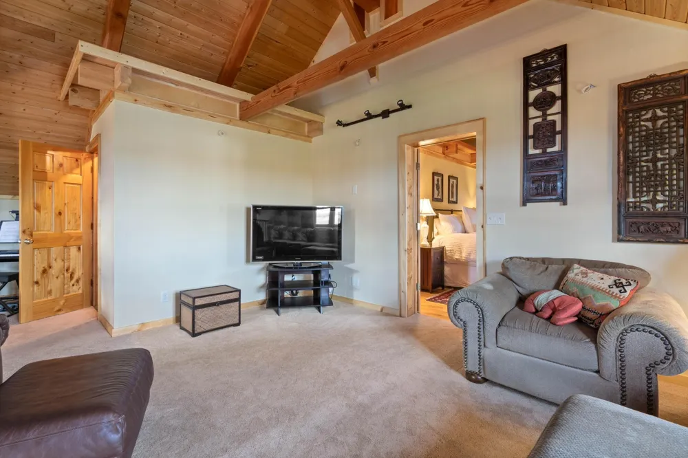 11769 Laurie Road Floodwood, MN 55736