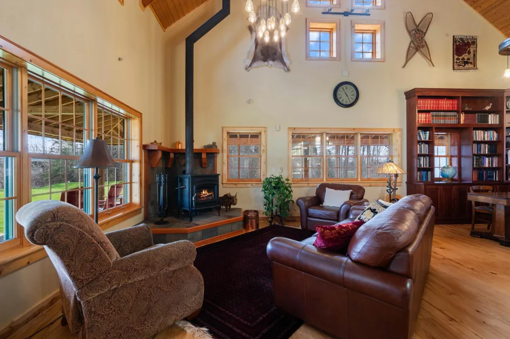 11769 Laurie Road Floodwood, MN 55736