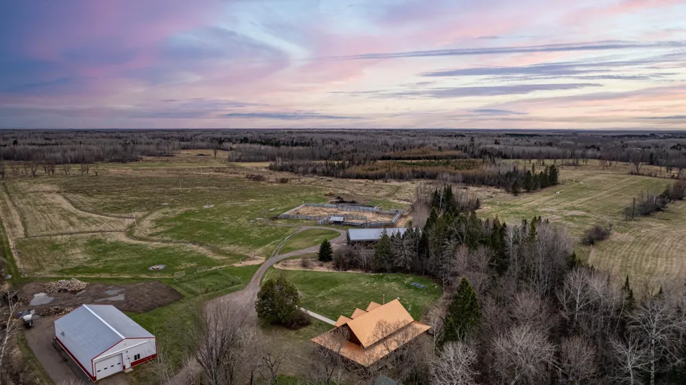 11769 Laurie Road Floodwood, MN 55736