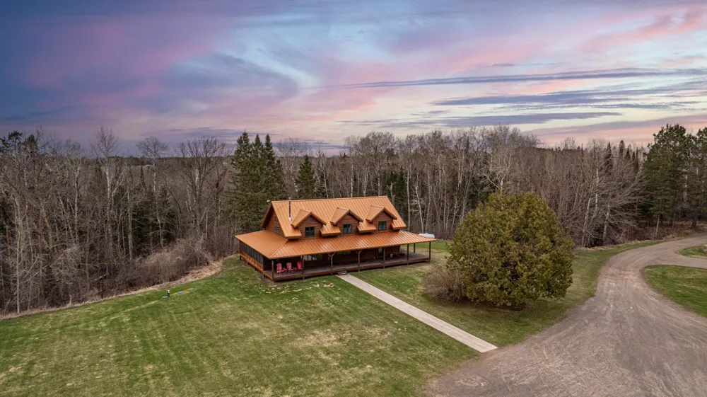 11769 Laurie Road Floodwood, MN 55736