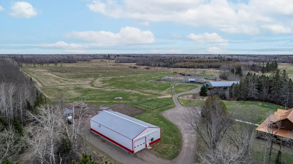 11769 Laurie Road Floodwood, MN 55736