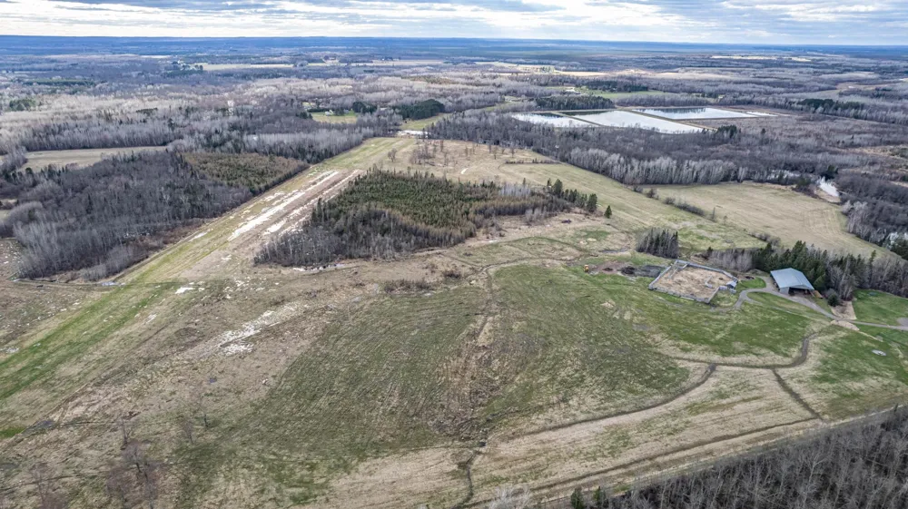 11769 Laurie Road Floodwood, MN 55736