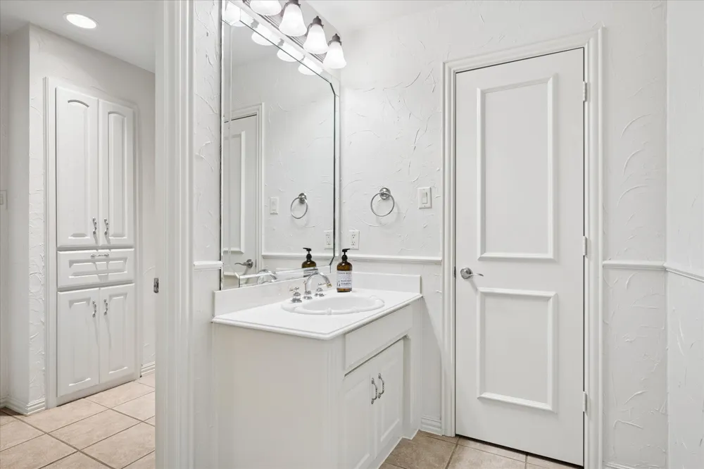 613 Jacob Court Keller, TX 76248