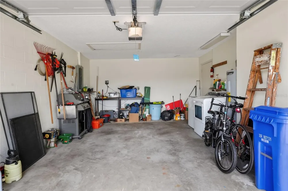 6264 PEACOCK RUN Lakeland, FL 33809