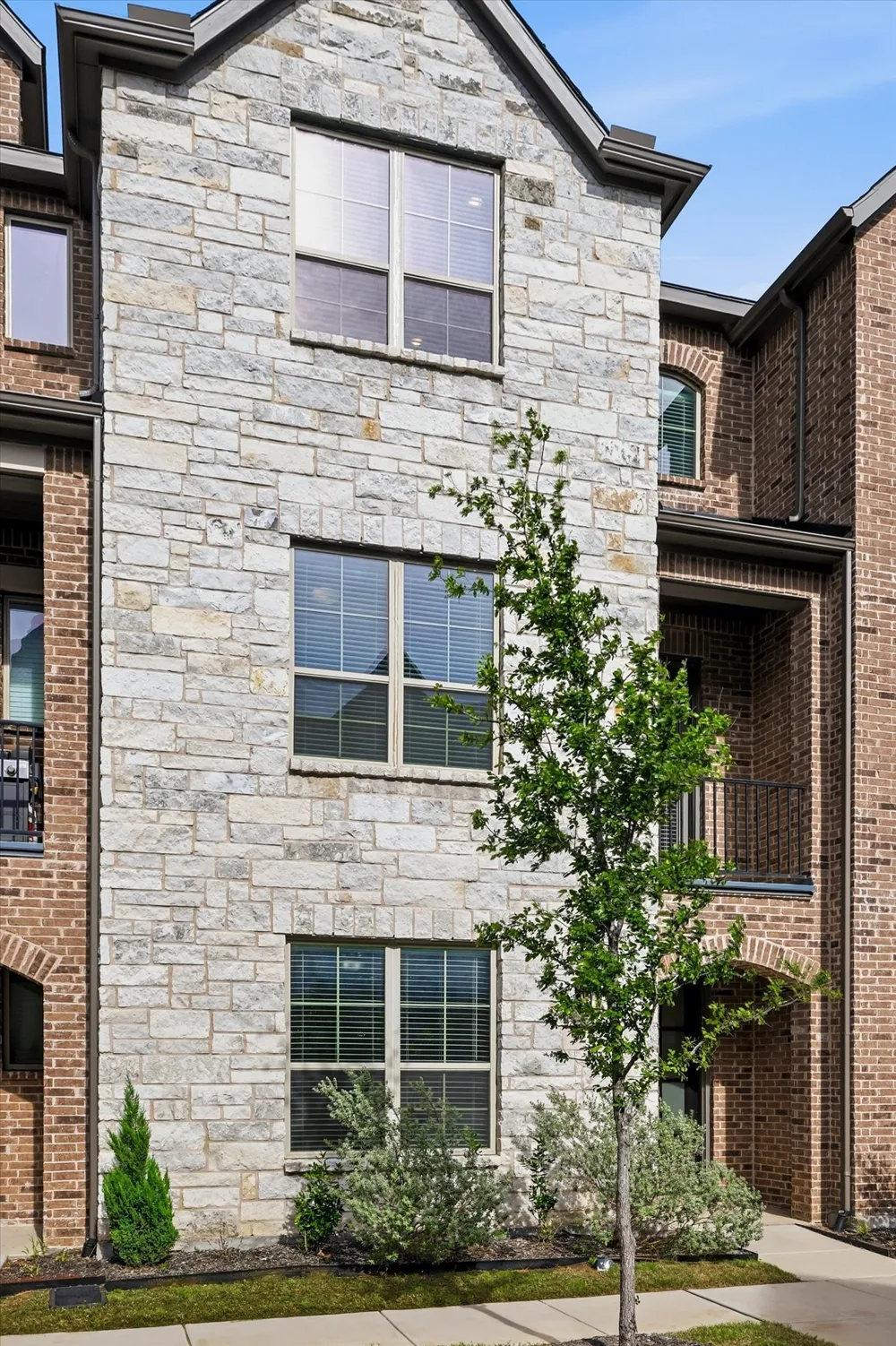 321 Ukiah Street Lewisville, TX 75056