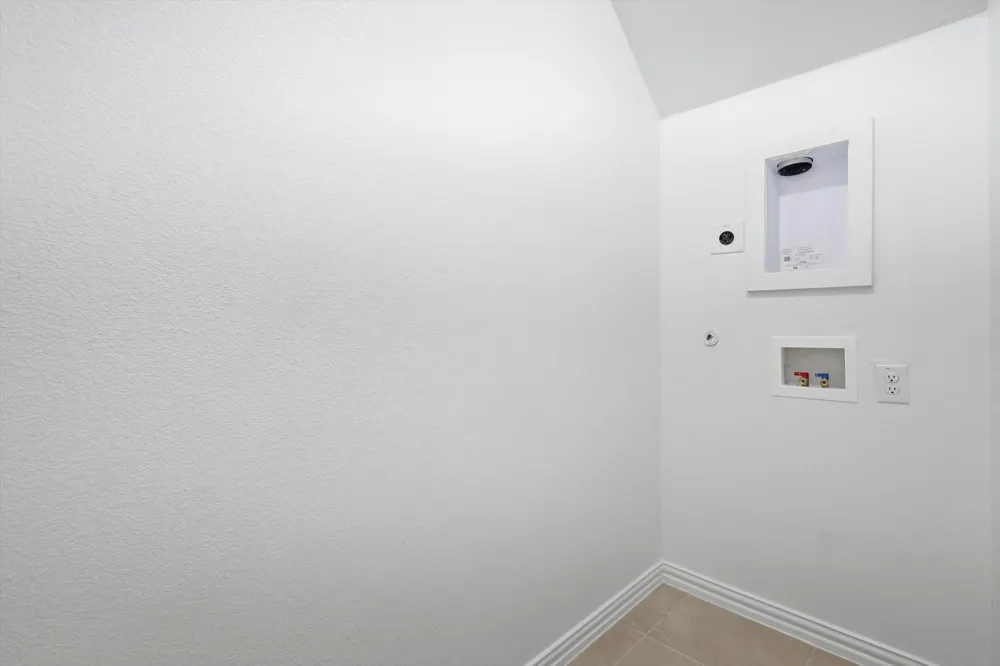 321 Ukiah Street Lewisville, TX 75056
