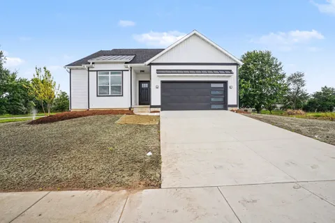 5214 Margot Lane