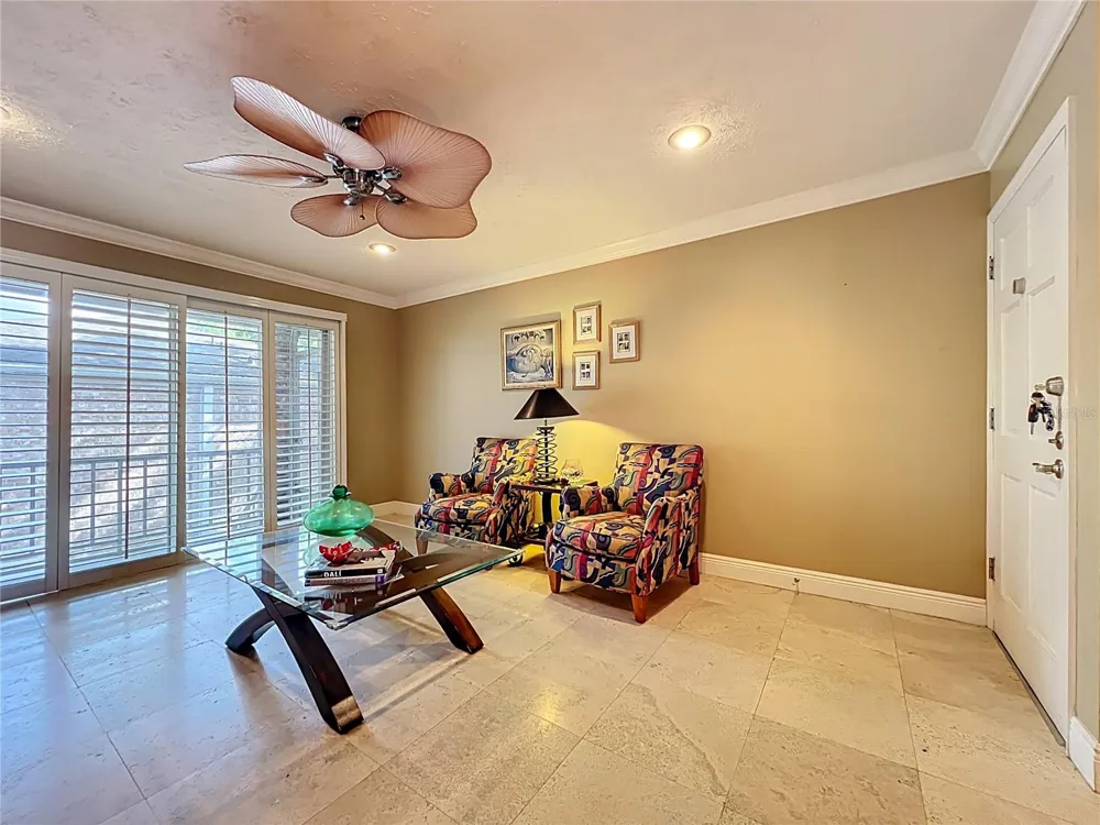4212 LAKE UNDERHILL ROAD #5D11 Orlando, FL 32803