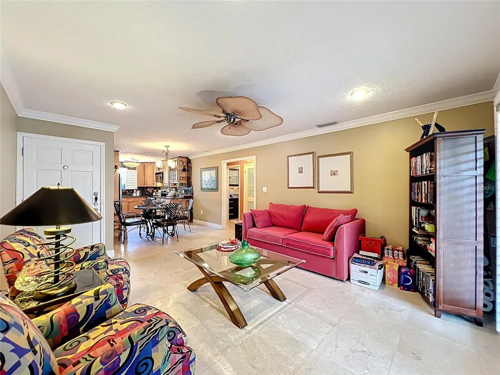 4212 LAKE UNDERHILL ROAD #5D11 Orlando, FL 32803