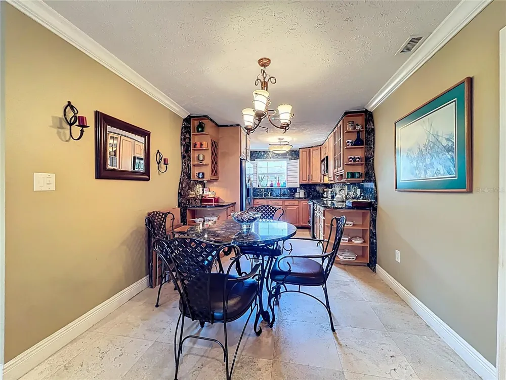 4212 LAKE UNDERHILL ROAD #5D11 Orlando, FL 32803