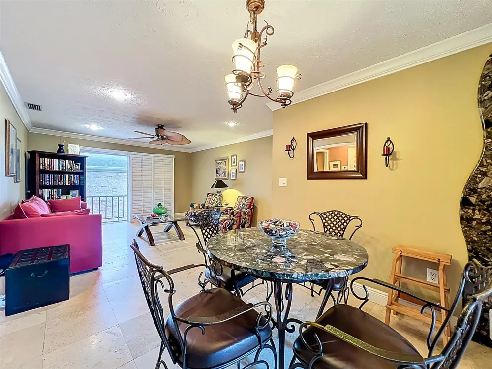 4212 LAKE UNDERHILL ROAD #5D11 Orlando, FL 32803