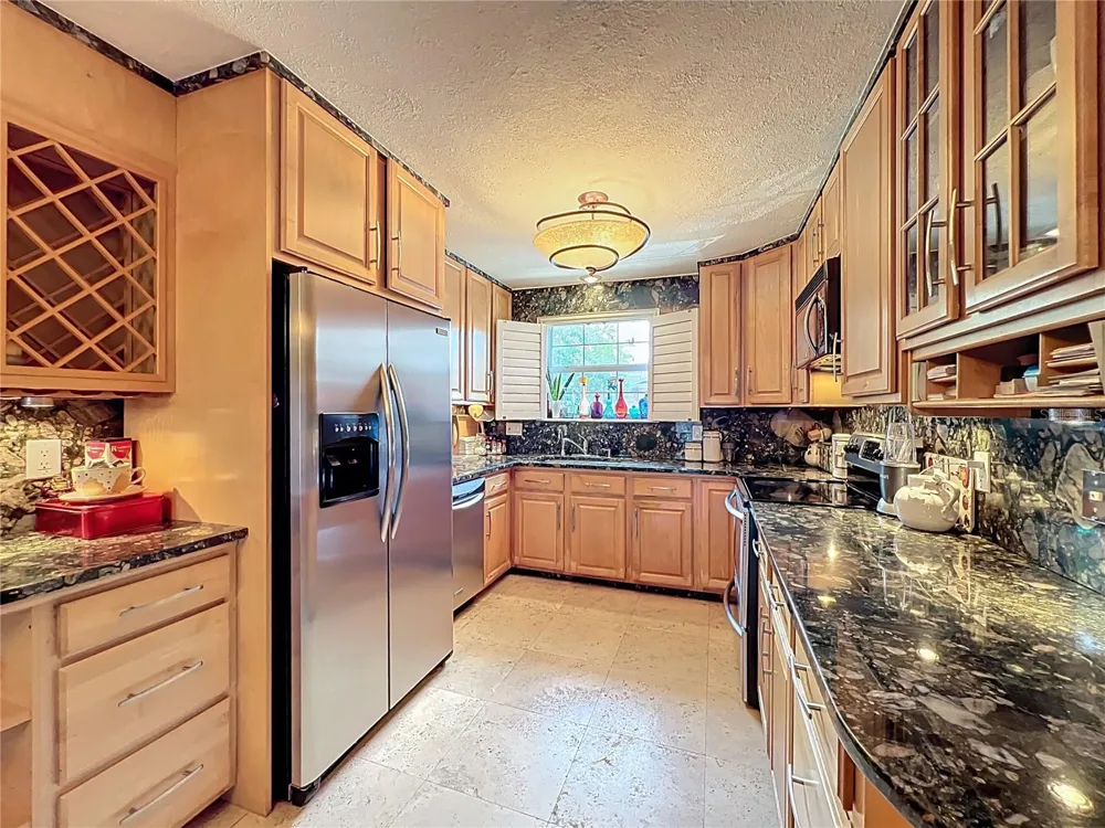 4212 LAKE UNDERHILL ROAD #5D11 Orlando, FL 32803