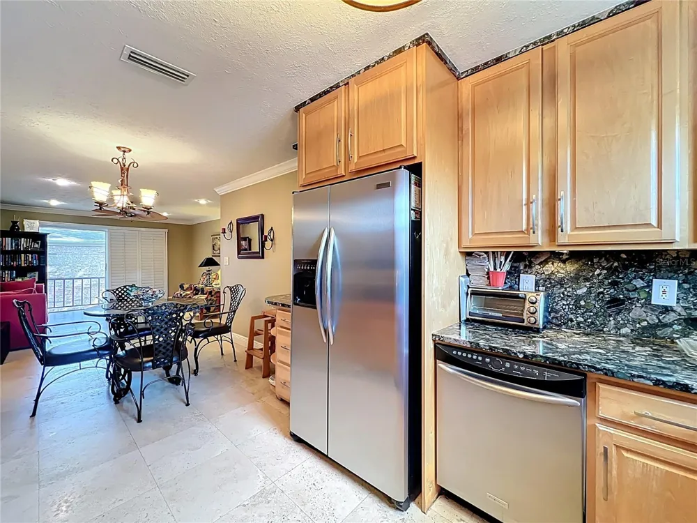 4212 LAKE UNDERHILL ROAD #5D11 Orlando, FL 32803