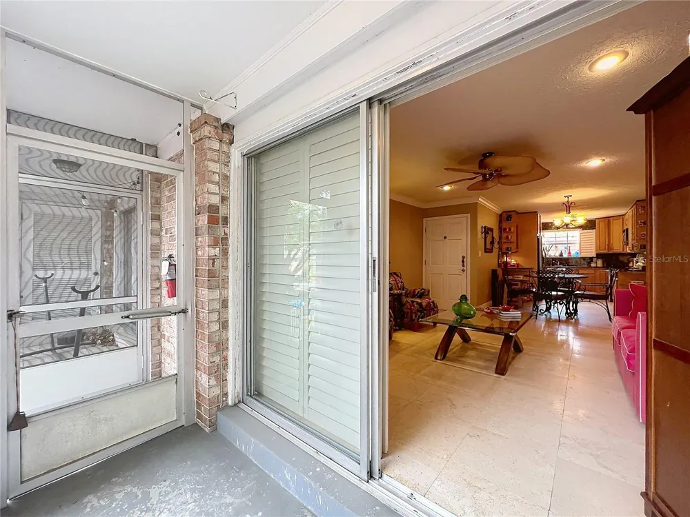 4212 LAKE UNDERHILL ROAD #5D11 Orlando, FL 32803