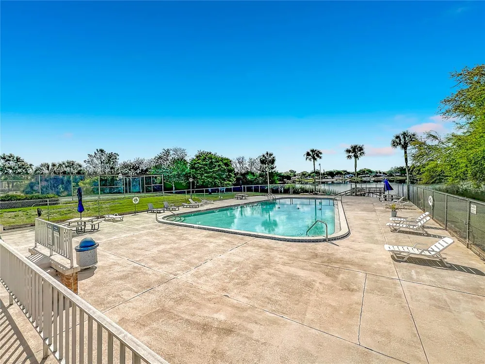 4212 LAKE UNDERHILL ROAD #5D11 Orlando, FL 32803