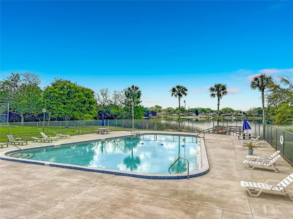 4212 LAKE UNDERHILL ROAD #5D11 Orlando, FL 32803
