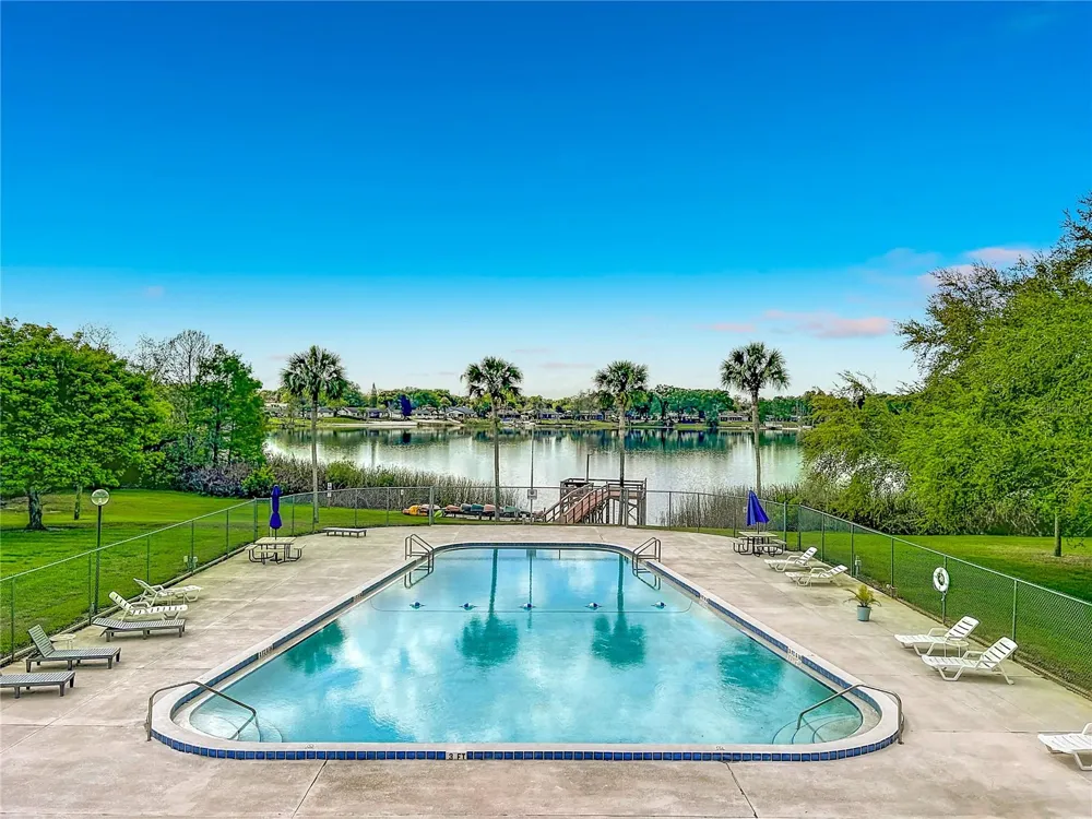 4212 LAKE UNDERHILL ROAD #5D11 Orlando, FL 32803