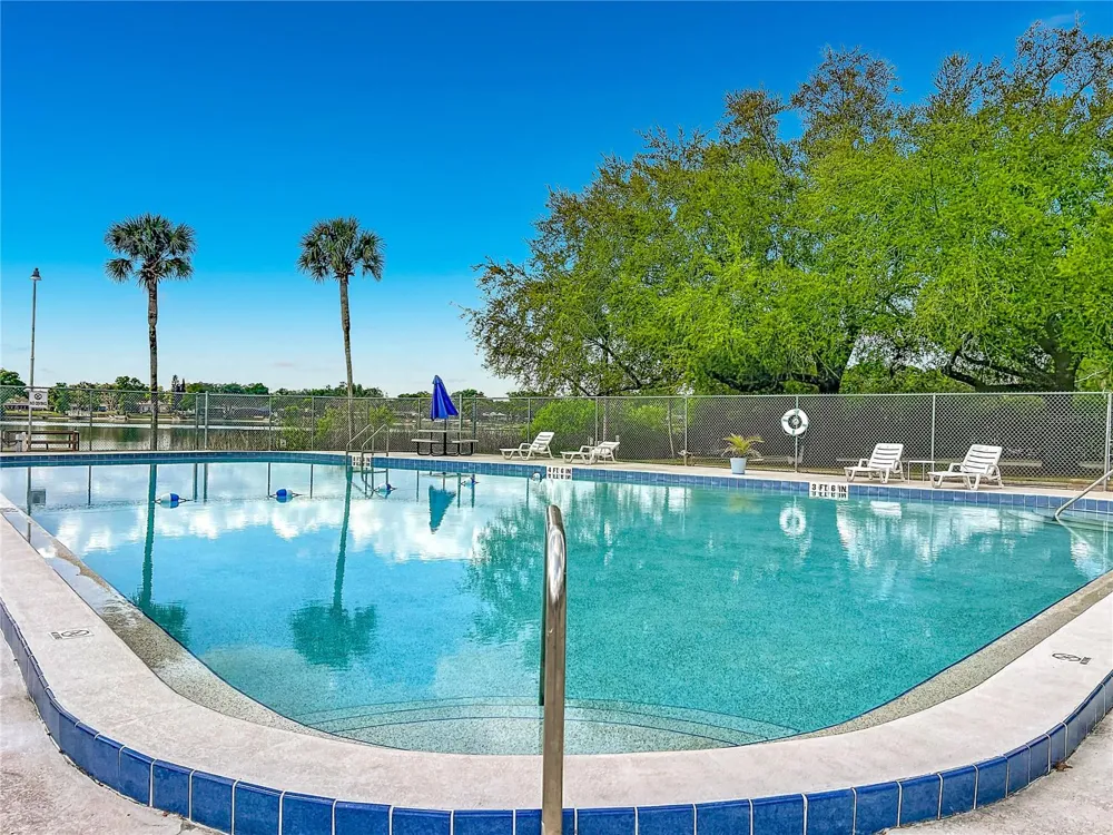 4212 LAKE UNDERHILL ROAD #5D11 Orlando, FL 32803
