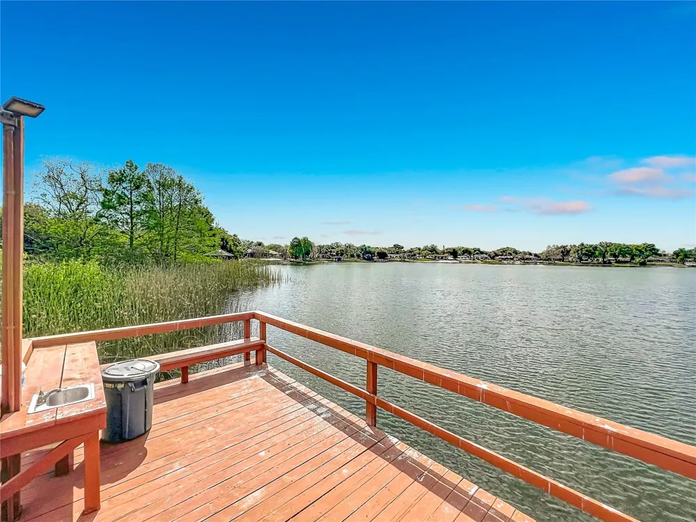 4212 LAKE UNDERHILL ROAD #5D11 Orlando, FL 32803