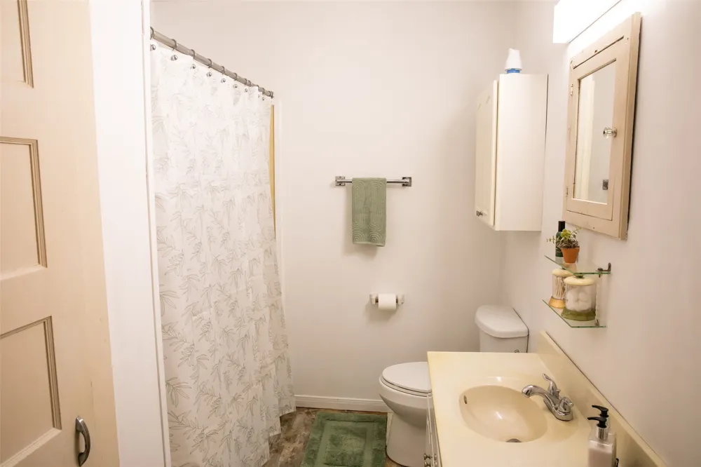 400 Brazos Street Burton, TX 77835