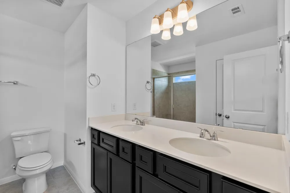 106 Pebblestream Pass Taylor, TX 76574