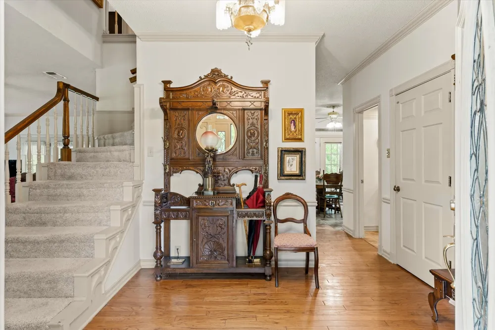 1434 Vz County Road 4519 Van, TX 75790