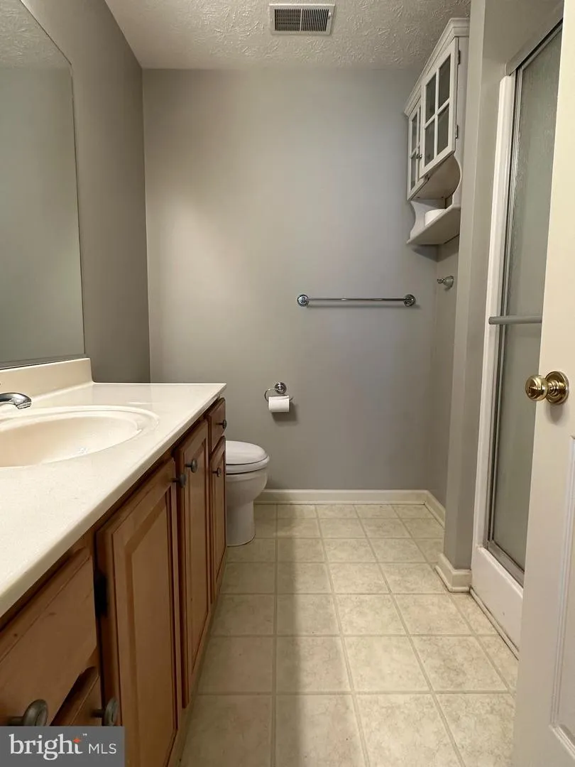 2066 HONEYSUCKLE LANE Winchester, VA 22601