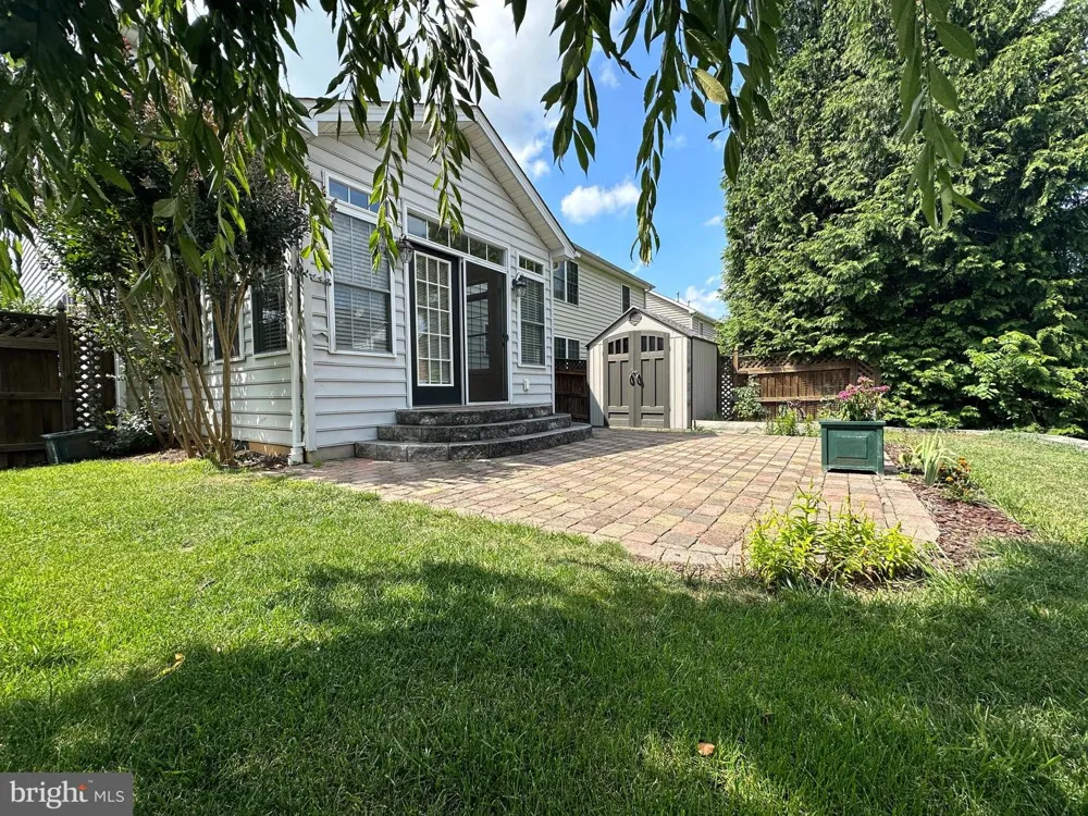 2066 HONEYSUCKLE LANE Winchester, VA 22601