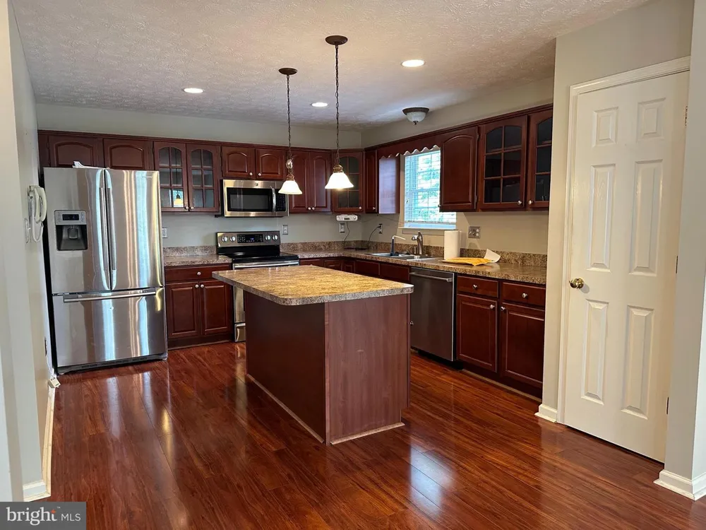 2066 HONEYSUCKLE LANE Winchester, VA 22601