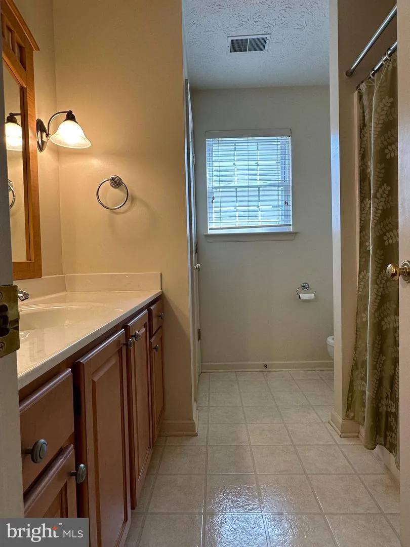 2066 HONEYSUCKLE LANE Winchester, VA 22601