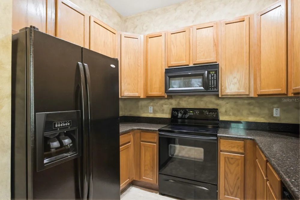 1405 RIDGE TERRACE Tarpon Springs, FL 34689