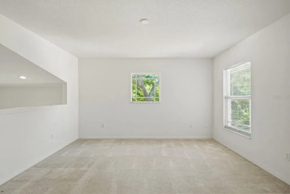 1405 RIDGE TERRACE Tarpon Springs, FL 34689
