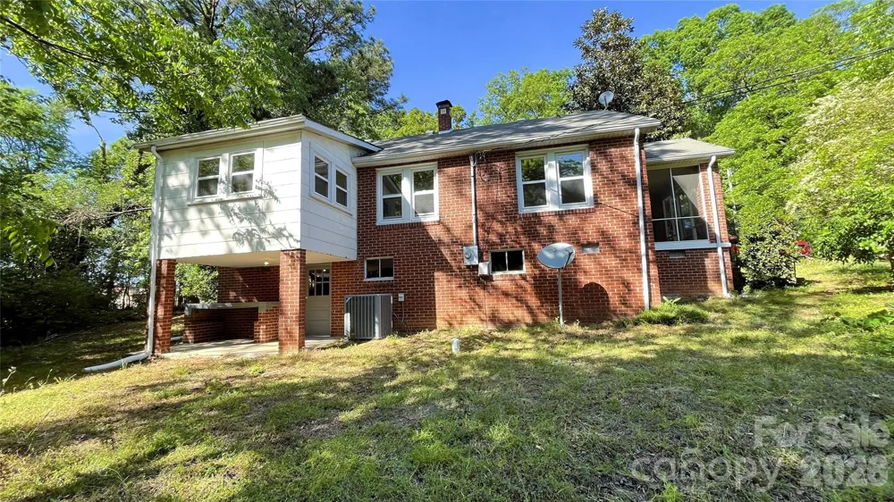 205 Sunrise Avenue Mount Gilead, NC 27306
