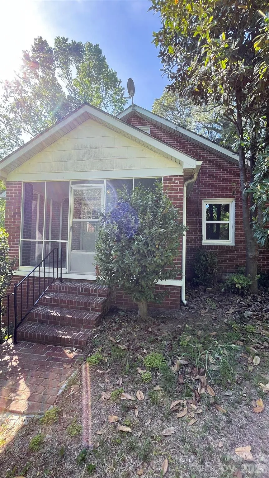 205 Sunrise Avenue Mount Gilead, NC 27306