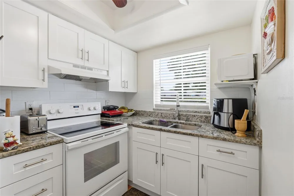 404 E ORLANDO AVENUE #11B Ocoee, FL 34761