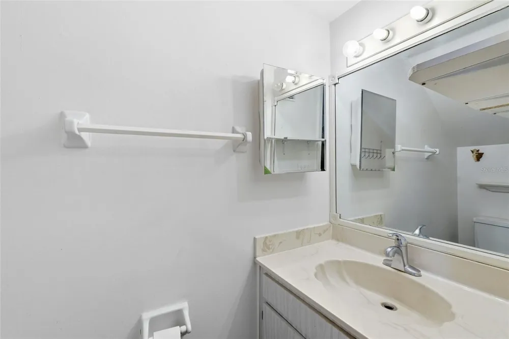 404 E ORLANDO AVENUE #11B Ocoee, FL 34761