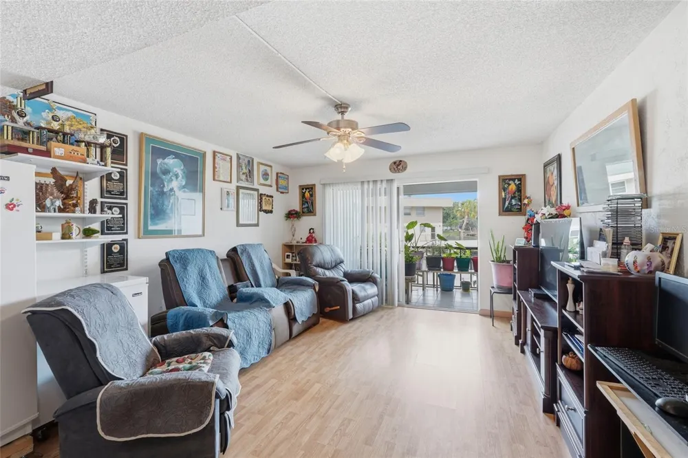404 E ORLANDO AVENUE #11B Ocoee, FL 34761