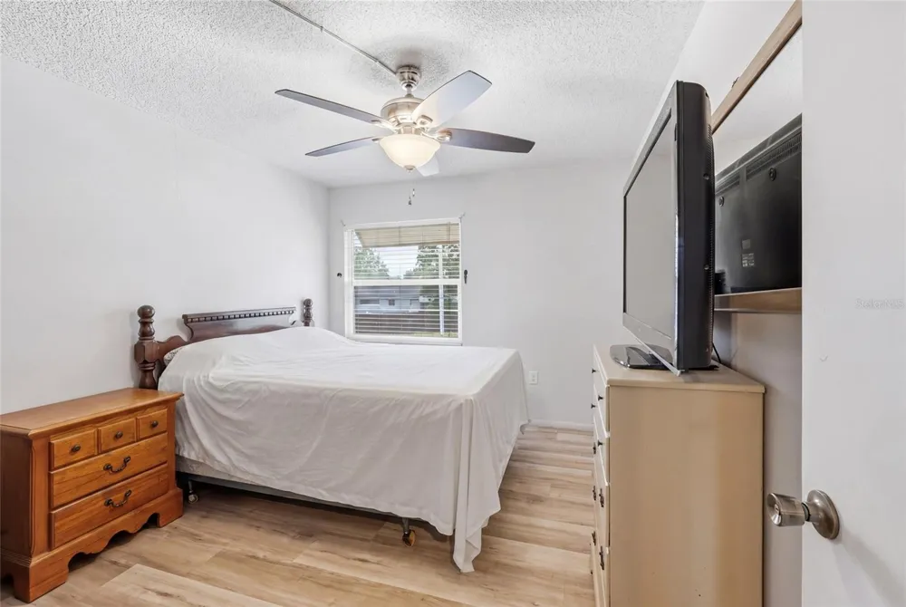 404 E ORLANDO AVENUE #11B Ocoee, FL 34761