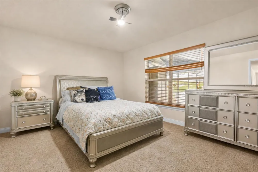 906 EDITH DRIVE Fruitland Park, FL 34731