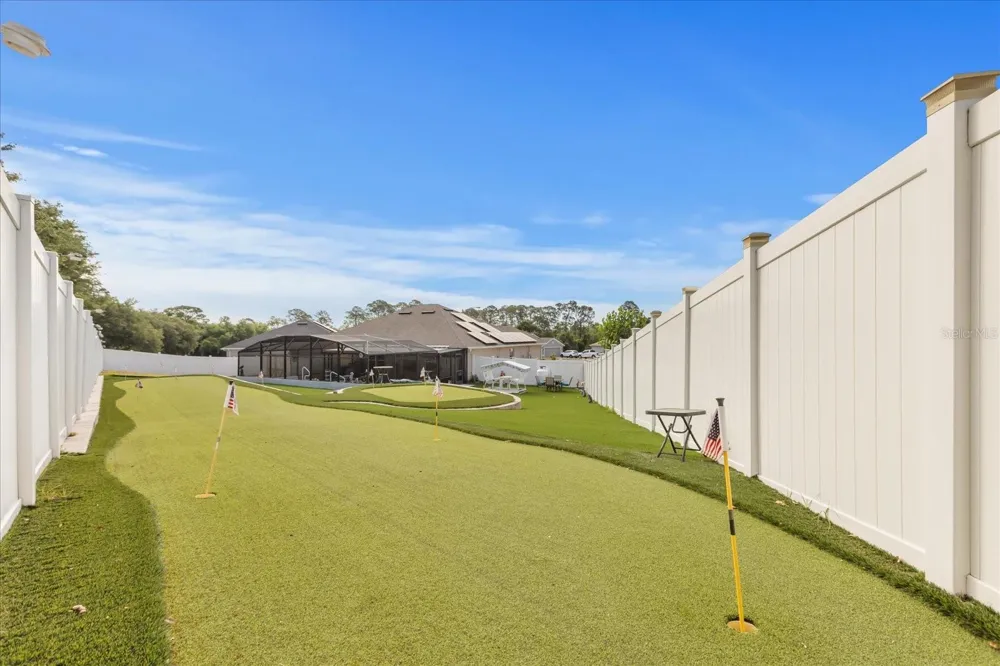 906 EDITH DRIVE Fruitland Park, FL 34731