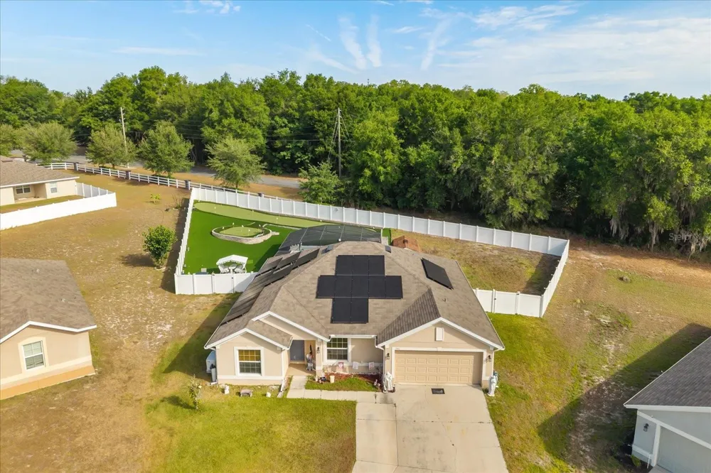 906 EDITH DRIVE Fruitland Park, FL 34731