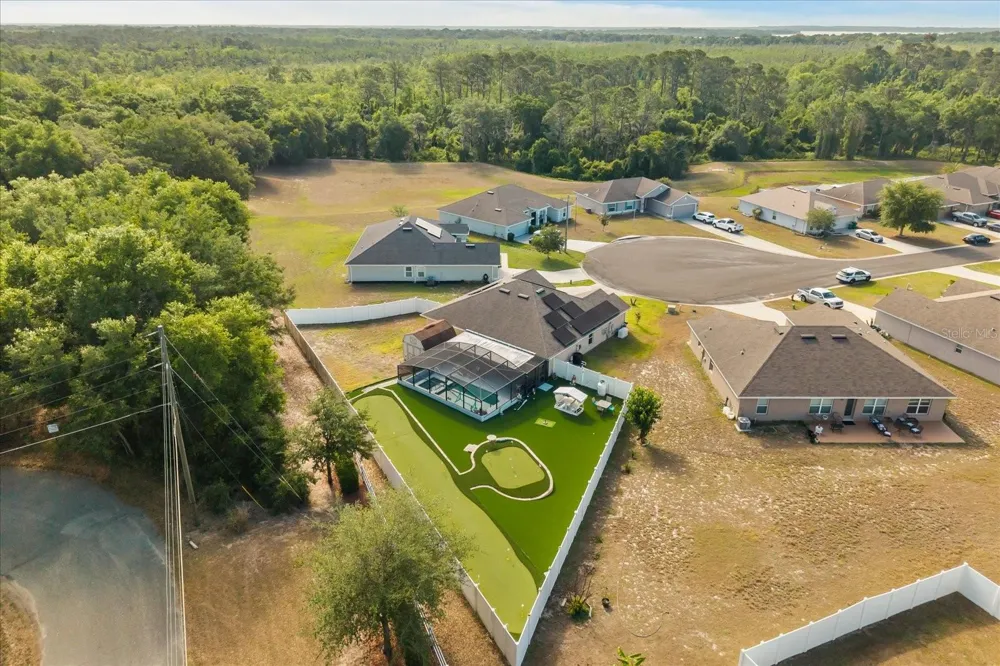 906 EDITH DRIVE Fruitland Park, FL 34731