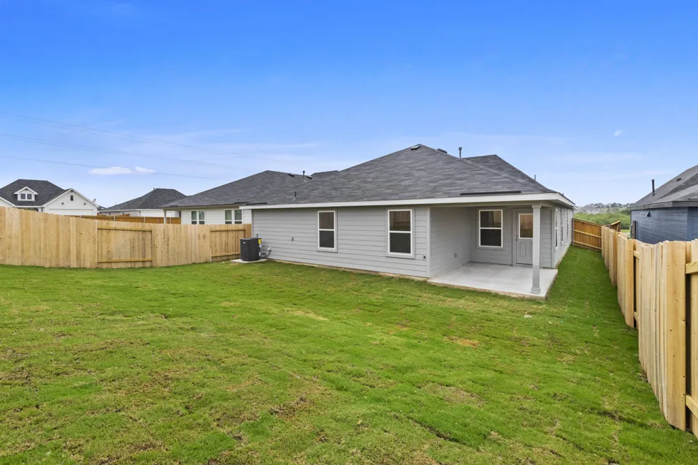 244 Flora Vista Street San Marcos, TX 78666