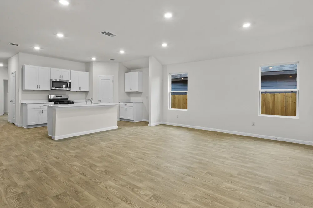 244 Flora Vista Street San Marcos, TX 78666