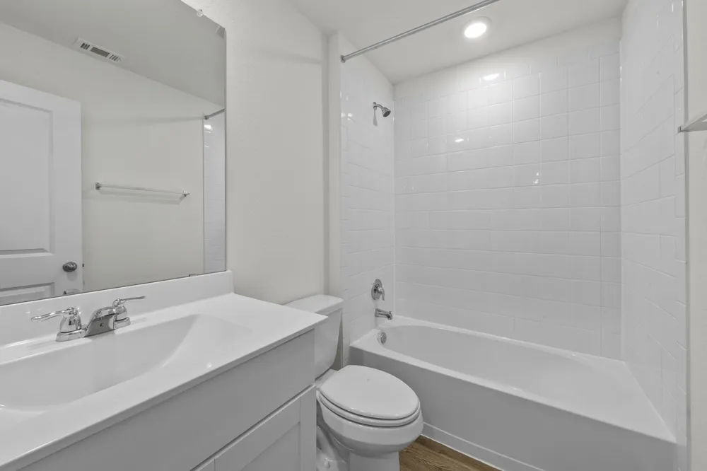 244 Flora Vista Street San Marcos, TX 78666