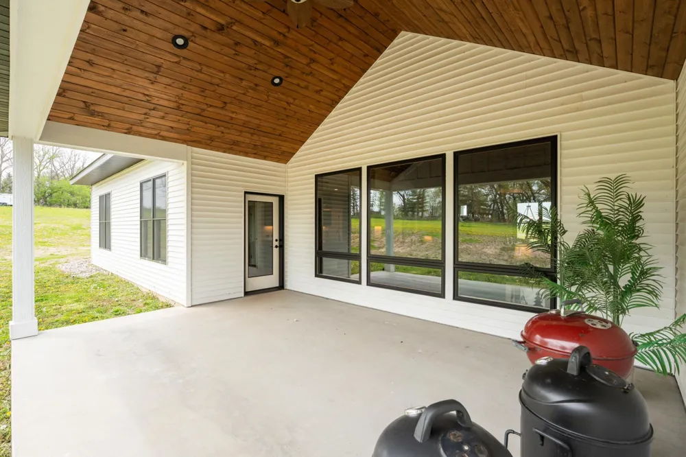 9016 County Road 3 NW Oronoco, MN 55960