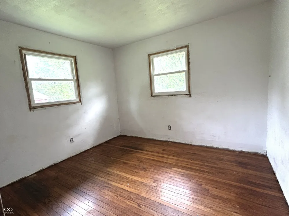 1720 E Lois Lane North Vernon, IN 47265